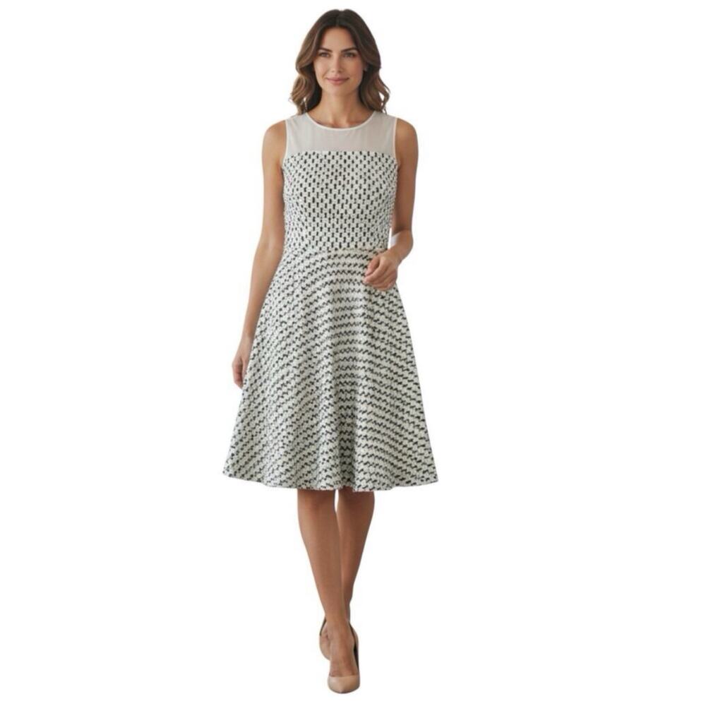 St. John Silk Fit and Flare dress Sequins Ivory Size 8 Formal Gala Chic Event